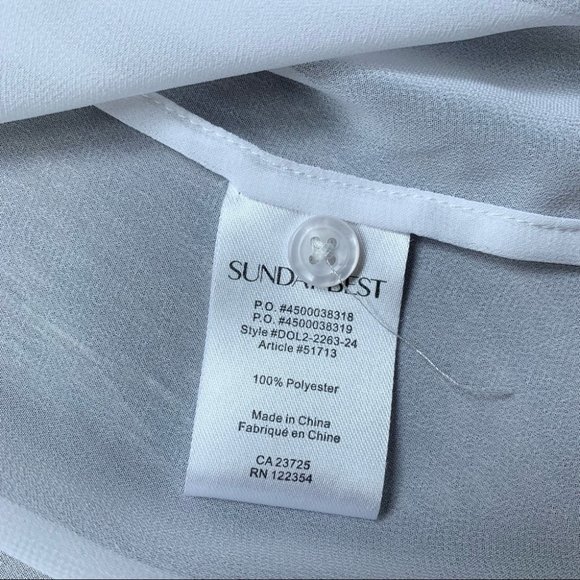 Aritzia Sunday Best Sheer White Button Down Blouse Size XS - Picture 6 of 7